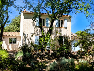 house for sale in Vaucluse