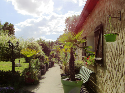 French property for sale in Maresché, Sarthe - €279,500 - photo 1