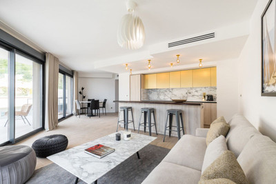 Appartement à vendre à Beausoleil, Alpes-Maritimes, PACA, avec Leggett Immobilier
