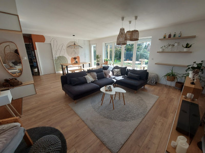 French property for sale in Angoulême, Charente - €250,000 - photo 2