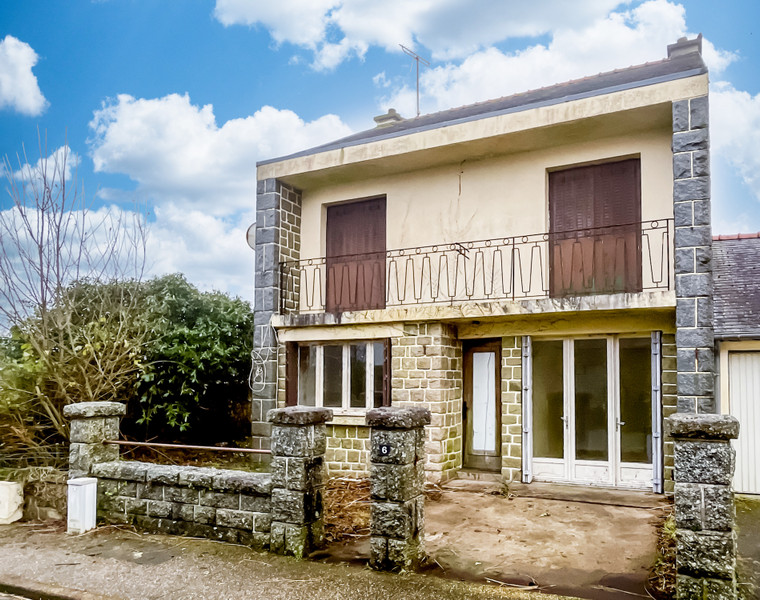 Maison à vendre à Saint-Nicolas-du-Pélem, Côtes-d'Armor - 46.600 € - photo 1