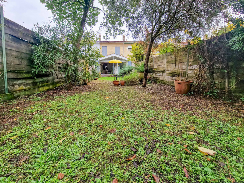 French property for sale in Talence, Gironde - €599,000 - photo 2
