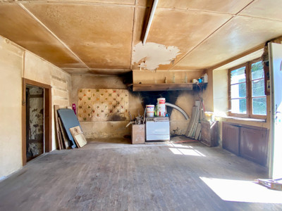 French property for sale in Vayres, Haute-Vienne - €24,500 - photo 3