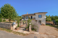 Maison à vendre à Eymet, Dordogne - 245.000 € - photo 1