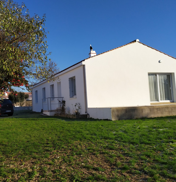 French property for sale in Talmont-Saint-Hilaire, Vendée - &#8364;392,200 - photo 4