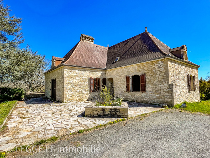 French property for sale in Gourdon, Lot - €299,600 - photo 2