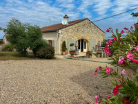 Maison à vendre à Gensac, Gironde - 479 850 € - photo 4