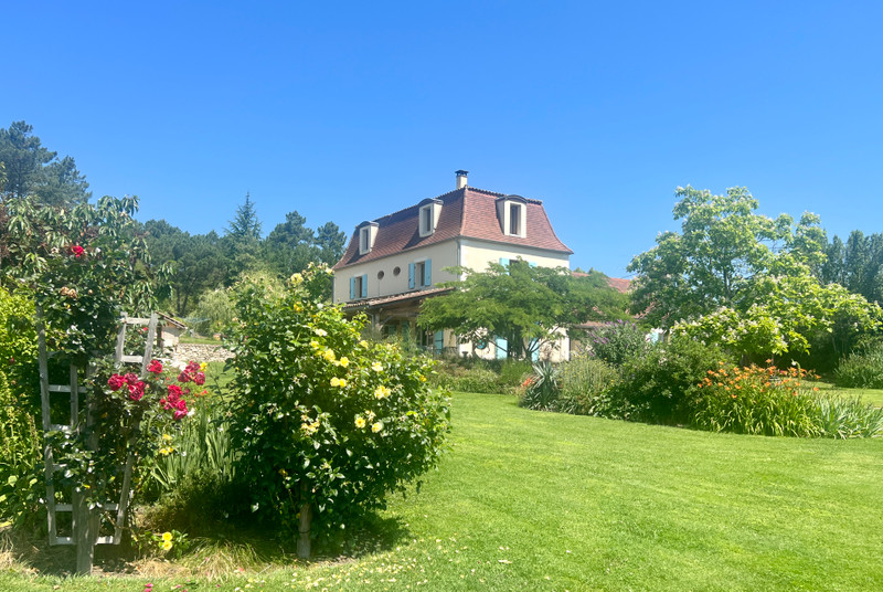 Maison à vendre à Bergerac, Dordogne - 950 000 € - photo 1