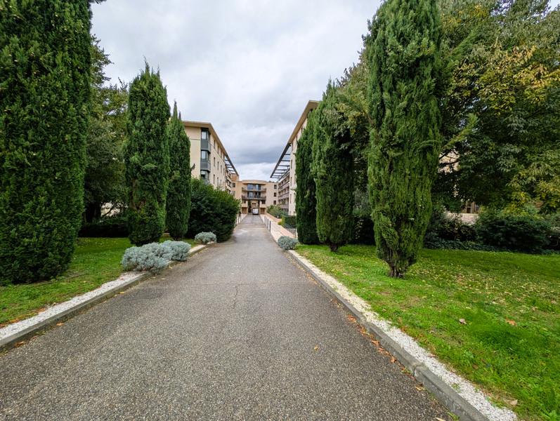 French property for sale in Avignon, Vaucluse - €199,000 - photo 7