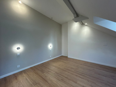 French property for sale in Annecy, Haute-Savoie - €670,000 - photo 4