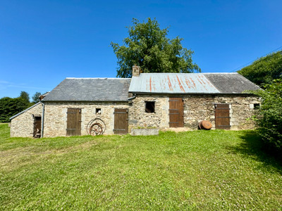 French property for sale in Berrien, Finistère - €278,200 - photo 8