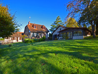 Maison à vendre à Saint-Pardoux-Corbier, Corrèze - 287.000 € - photo 1