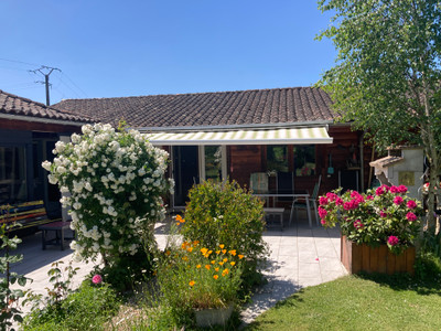 French property for sale in Moussac, Vienne - €199,800 - photo 8