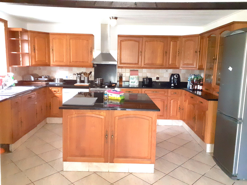 French property for sale in Saint-Marc-le-Blanc, Ille-et-Vilaine - €316,000 - photo 4