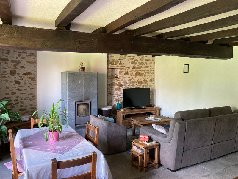 French property for sale in Saint-Sauvier, Allier - €172,800 - photo 2
