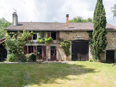 French property for sale in Pressignac, Charente - €278,000 - photo 12