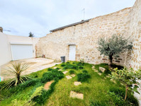 Maison à vendre à Gontaud-de-Nogaret, Lot-et-Garonne - 287.000 € - photo 2