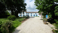Propriété à vendre à Saint-Hilaire-de-Villefranche, Charente-Maritime - 376 300 € - photo n°1
