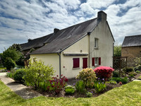 Propriété à vendre à Brignac, Morbihan - 156 500 € - photo n°1