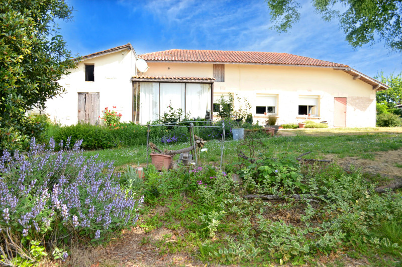 French property for sale in Hautesvignes, Lot-et-Garonne - €199,800 - photo 2
