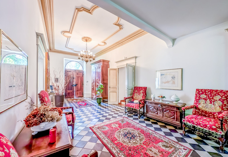 French property for sale in Cadalen, Tarn - €1,100,000 - photo 5