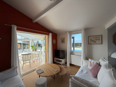 French property for sale in Vourles, Rhône - €795,000 - photo 5