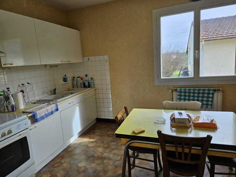 French property for sale in Razac-sur-l'Isle, Dordogne - €164,000 - photo 2
