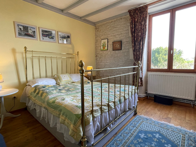 French property for sale in Oradour, Charente - €278,200 - photo 6