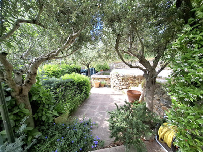 French property for sale in Cotignac, Var - €525,000 - photo 5