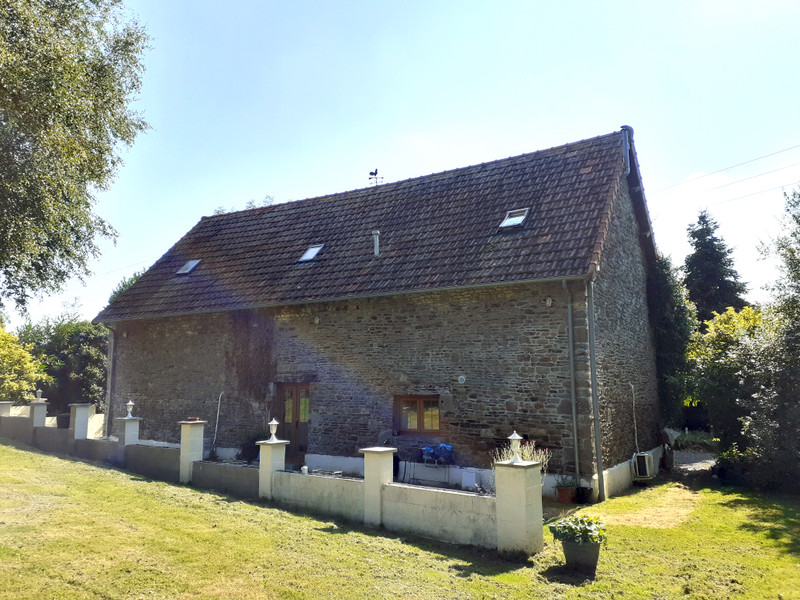French property for sale in Avranches, Manche - €240,750 - photo 3