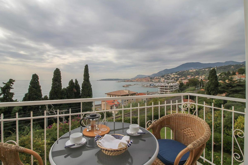Appartement à vendre en PACA AlpesMaritimes Menton Appartement 3
