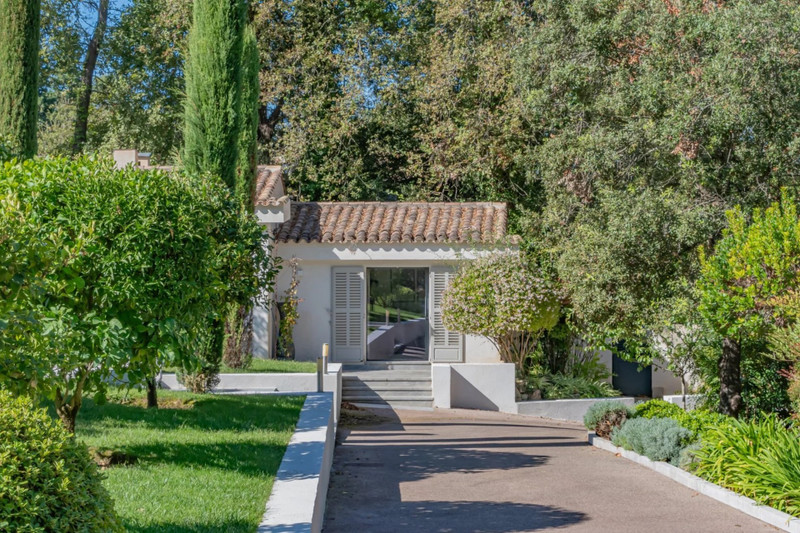 French property for sale in Valbonne, Alpes-Maritimes - €3,700,000 - photo 6
