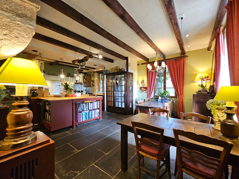 French property for sale in Vergheas, Puy-de-Dôme - €494,025 - photo 2