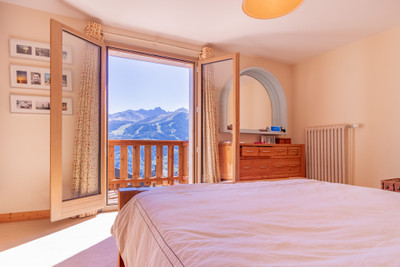 French property for sale in Bozel, Savoie - €620,000 - photo 5