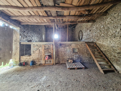 French property for sale in Saint-Pierre-le-Vieux, Saône-et-Loire - €105,500 - photo 2