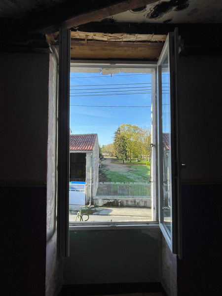 French property for sale in La Chapelle, Charente - €31,000 - photo 13