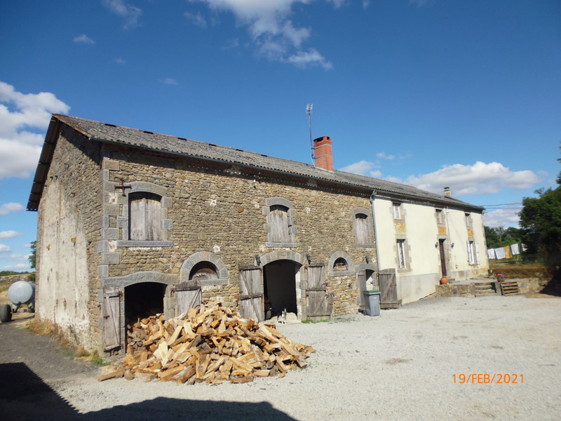 French property for sale in Le Dorat, Haute-Vienne - &#8364;715,500 - photo 2