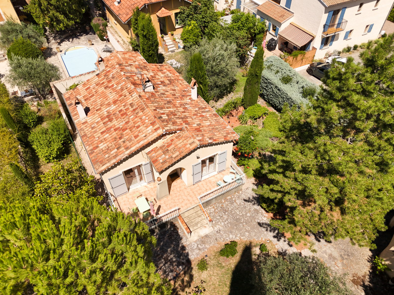 Maison à vendre à Nyons, Drôme - 318.000 € - photo 1