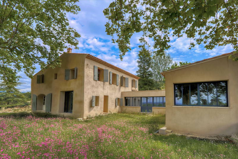 Propriété à vendre à Apt, Vaucluse - 685 000 €