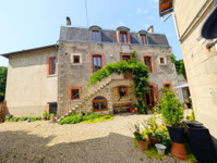 Maison à vendre à Aubusson, Creuse - 329.000 € - photo 3