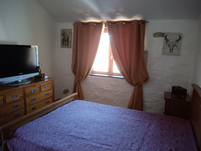 French property for sale in Épenède, Charente - €184,939 - photo 8