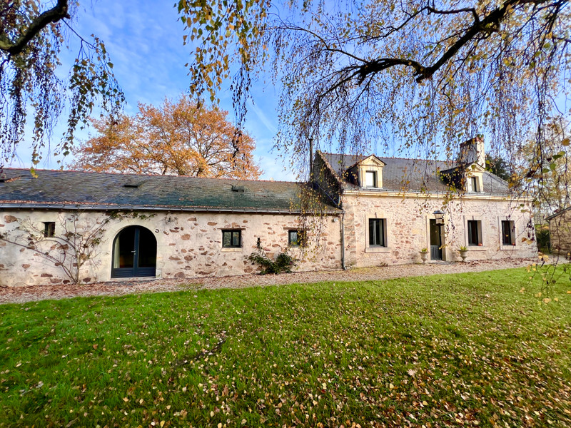 Maison à vendre à Blaison-Saint-Sulpice, Maine-et-Loire - 650.000 € - photo 1