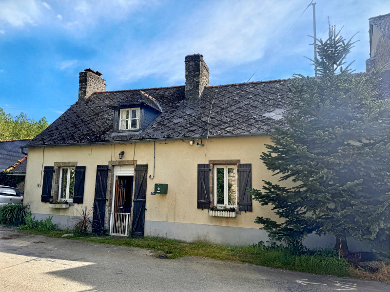 Propriété à vendre à Saint-Pierre-sur-Orthe, Mayenne - 66 660 €