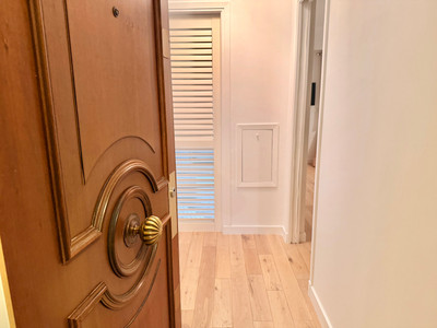 French property for sale in Antibes, Alpes-Maritimes - €425,000 - photo 11