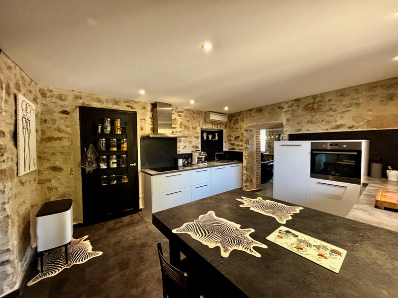 French property for sale in Saint-Paul-le-Jeune, Ardèche - €495,000 - photo 2