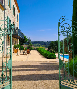 French property for sale in Villeneuve-sur-Lot, Lot-et-Garonne - €1,600,000 - photo 1