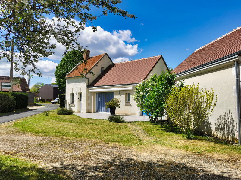 Maison à vendre à Saint-Aignan, Loir-et-Cher - 235.400 € - photo 1