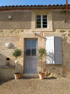 French property for sale in Montbron, Charente - €530,000 - photo 1