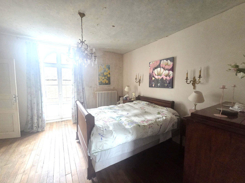 French property for sale in Argentré-du-Plessis, Ille-et-Vilaine - €152,600 - photo 6
