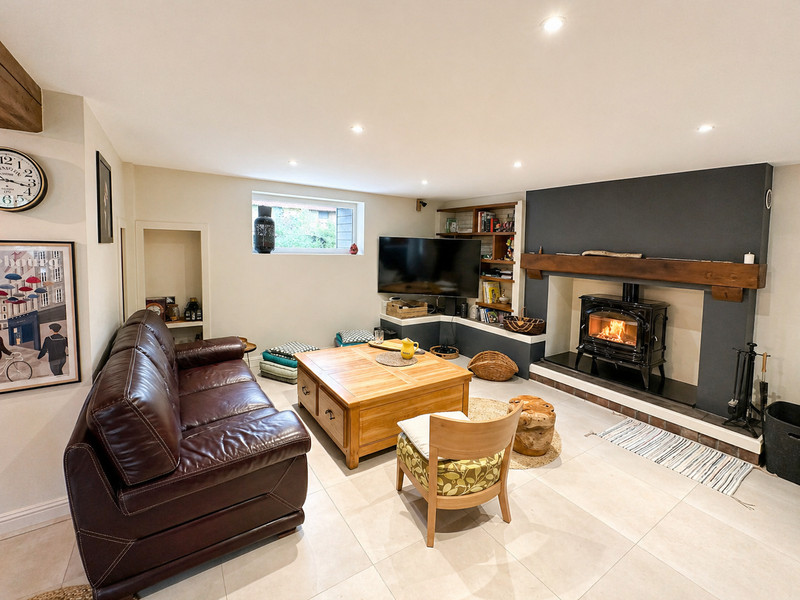 French property for sale in La Haye, Manche - €404,500 - photo 4